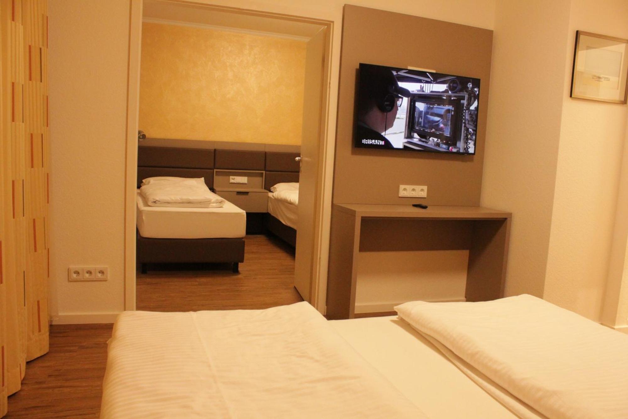 Isar City Hotel ミュンヘン エクステリア 写真